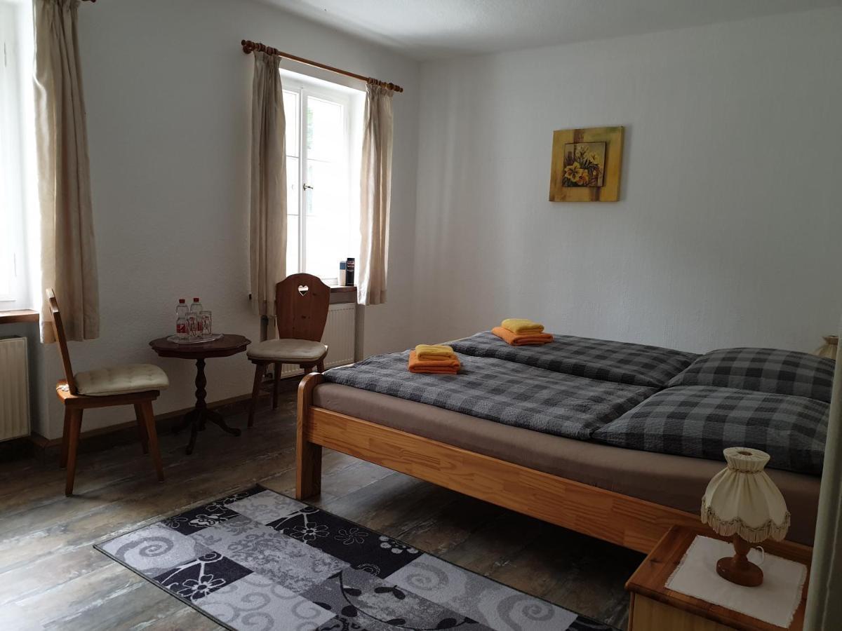 Kottmarschenke - Gaestezimmer Und Ferienwohnung Am Kottmar Exterior foto